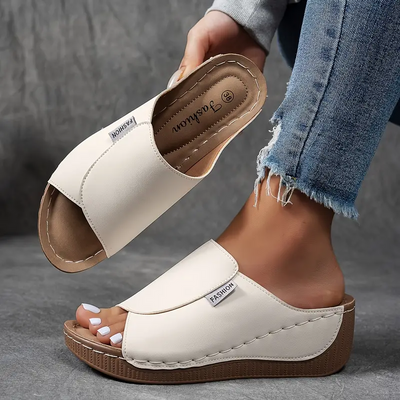 SARA - Bequeme Slides mit Fußgewölbestütze