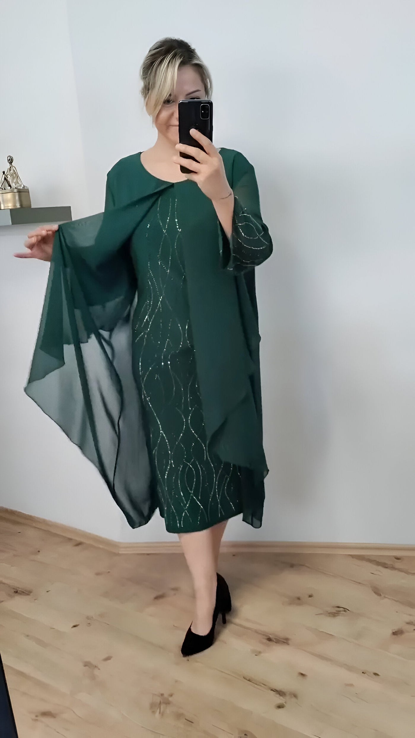 NIENKE - Elegantes Wickelkleid