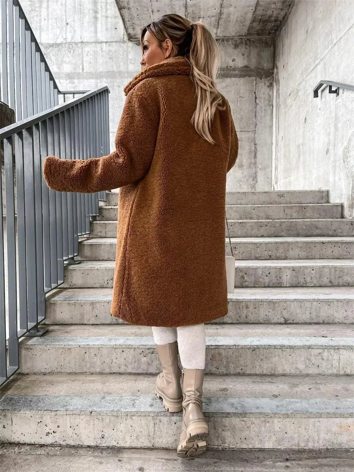 JESSICA  - Teddy Jacke