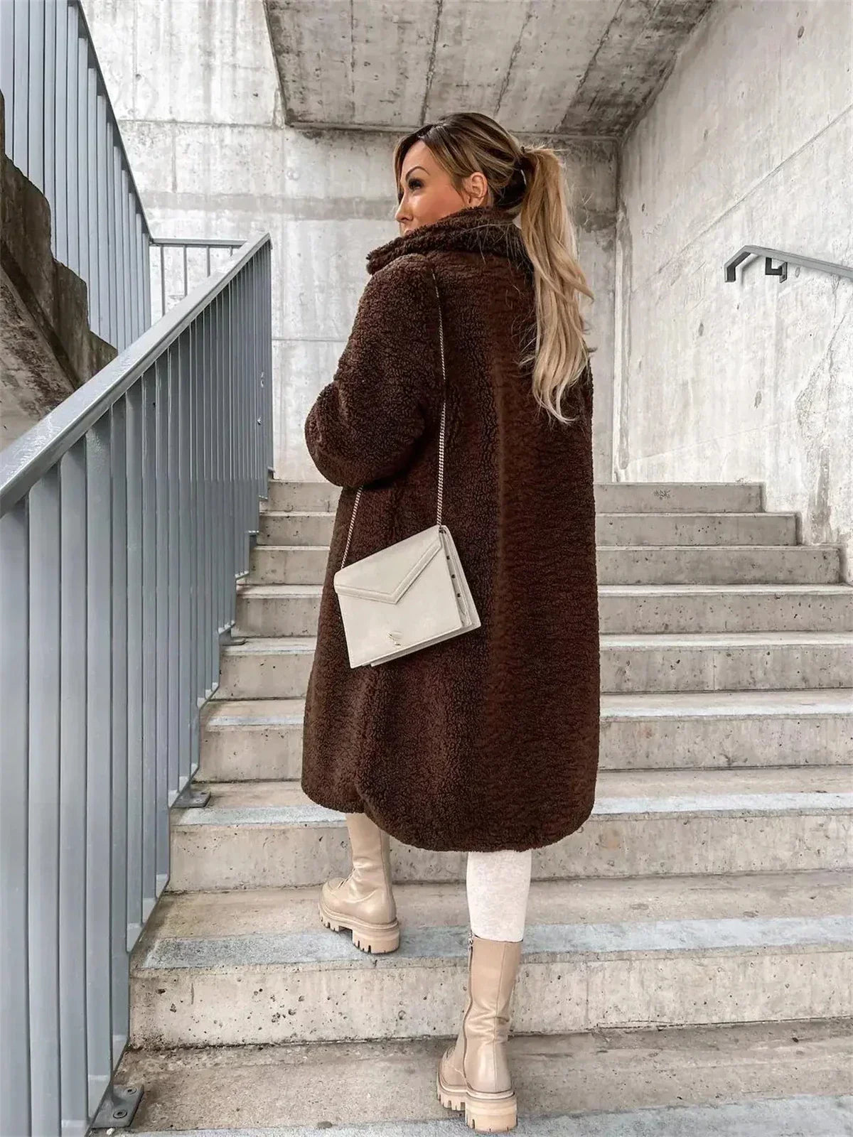 JESSICA  - Teddy Jacke