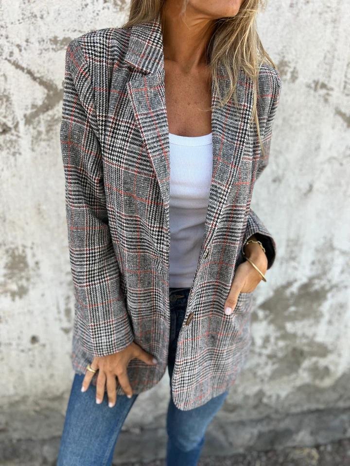 FLAIRE - Stilvoller Damen Winter Karo Blazer