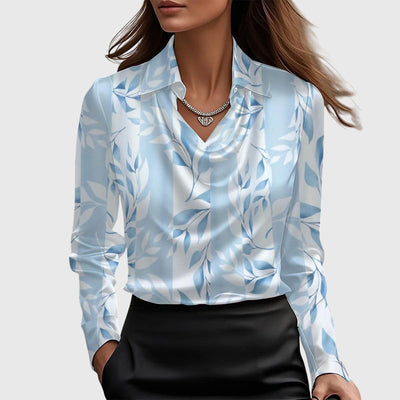 SYLVIE - Luxuriöse, glänzende Bluse mit plissiertem Ausschnitt