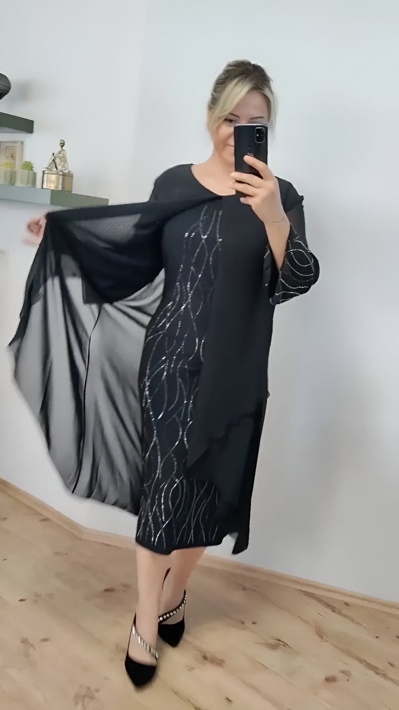 NIENKE - Elegantes Wickelkleid