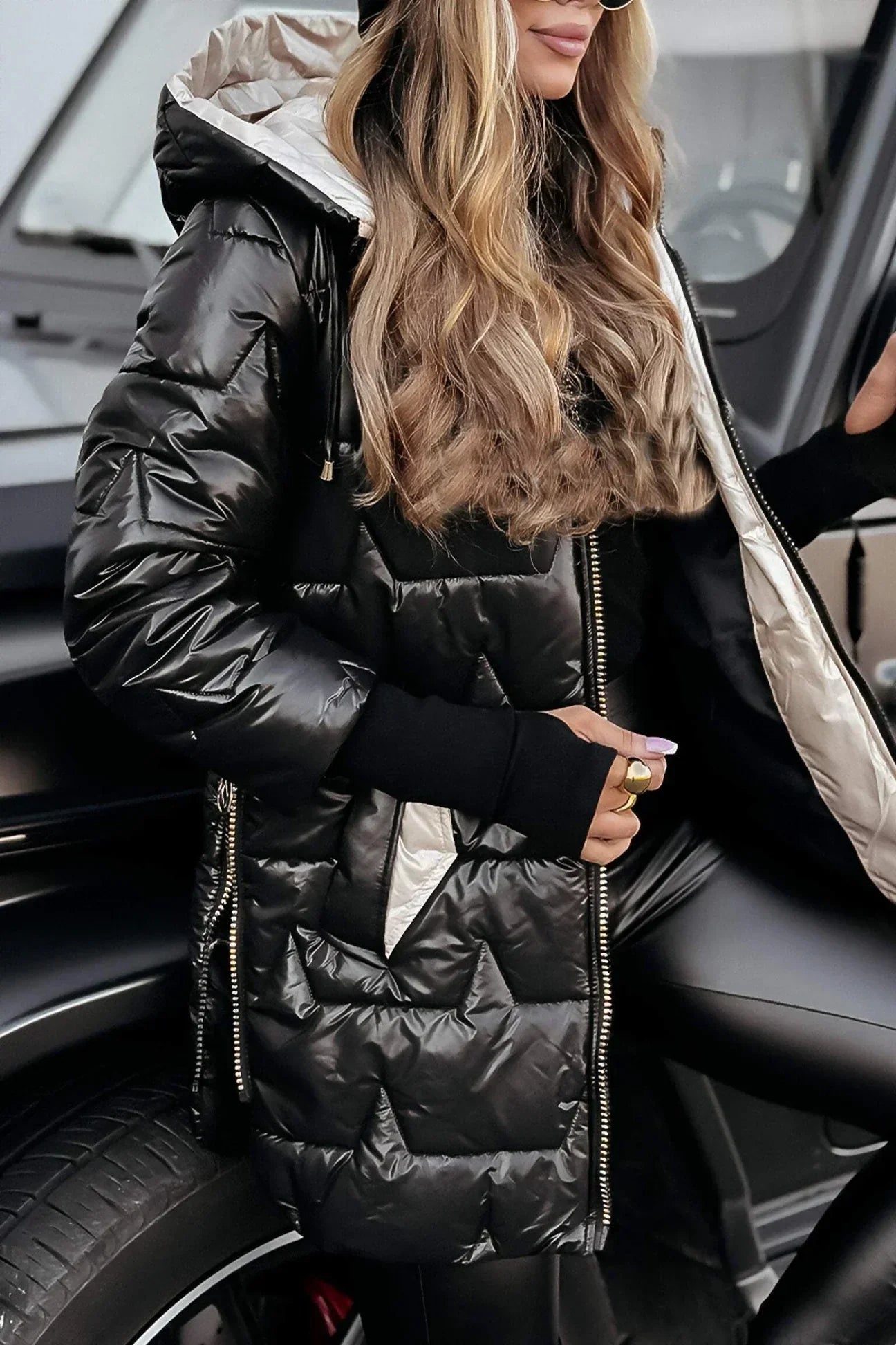 ASTRID - Veste d'hiver élégante avec capuche et doublure