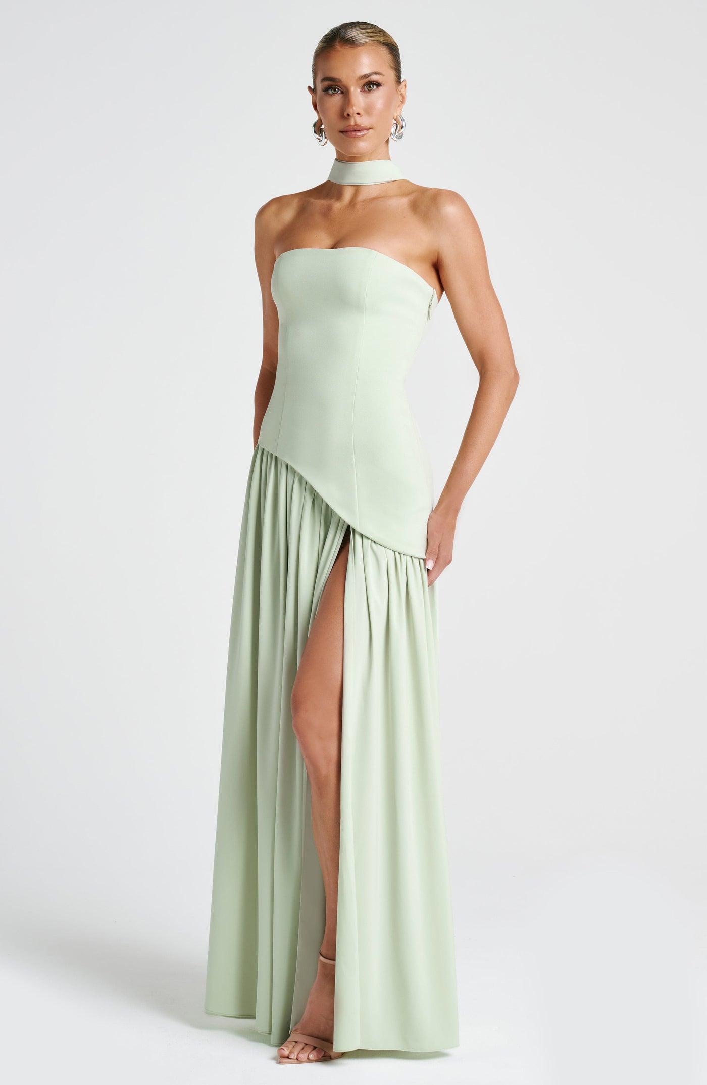 IMANI – Strapless maxi dress with asymmetric waist